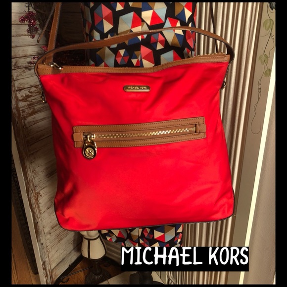 Michael Kors Handbags - SALE🌷MICHAEL KORS RED NYLON/LEATHER CROSS-BODY
